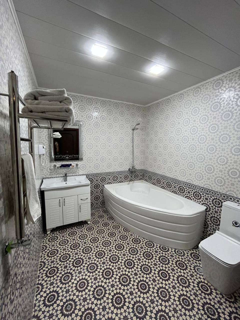 Usman Hotel Samarkand Exterior foto